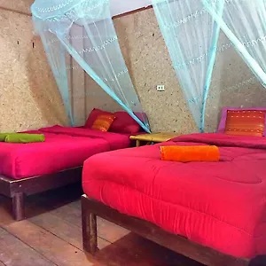 Lanta Maikeaw Ko Lanta